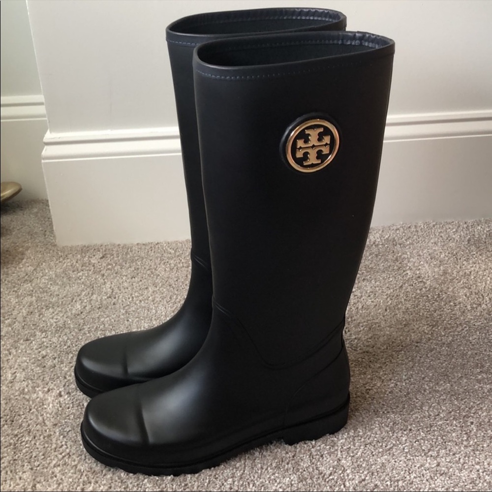 NWT Tory Burch Logo Rubber Rain Boots - Picture 8 of 14